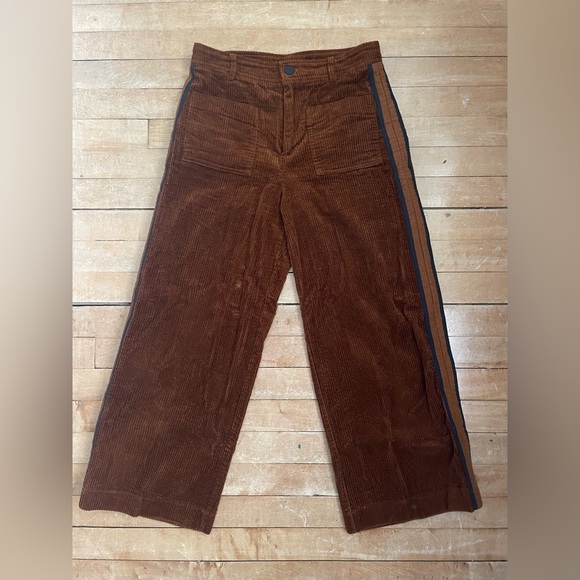 High-rise corduroy pants - Picture 2 of 2